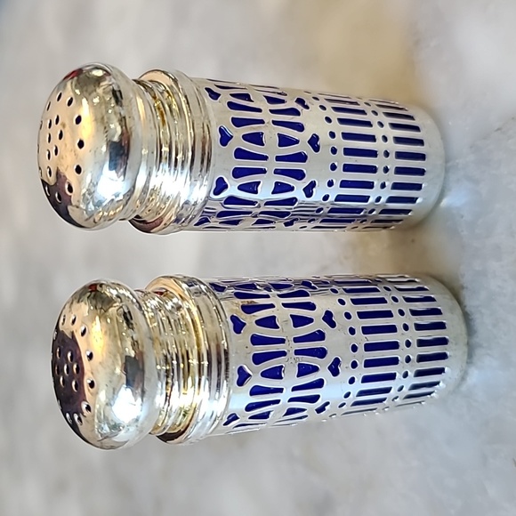 Elegance Cobalt Blue Glass & Silverplate Salt & Pepper Shakers - Picture 1 of 4